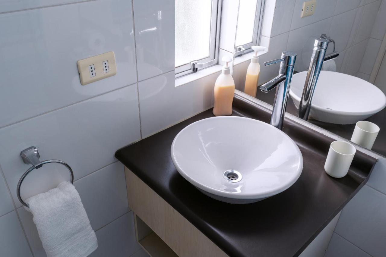 לה סרנה Apart Hotel Colors מראה חיצוני תמונה